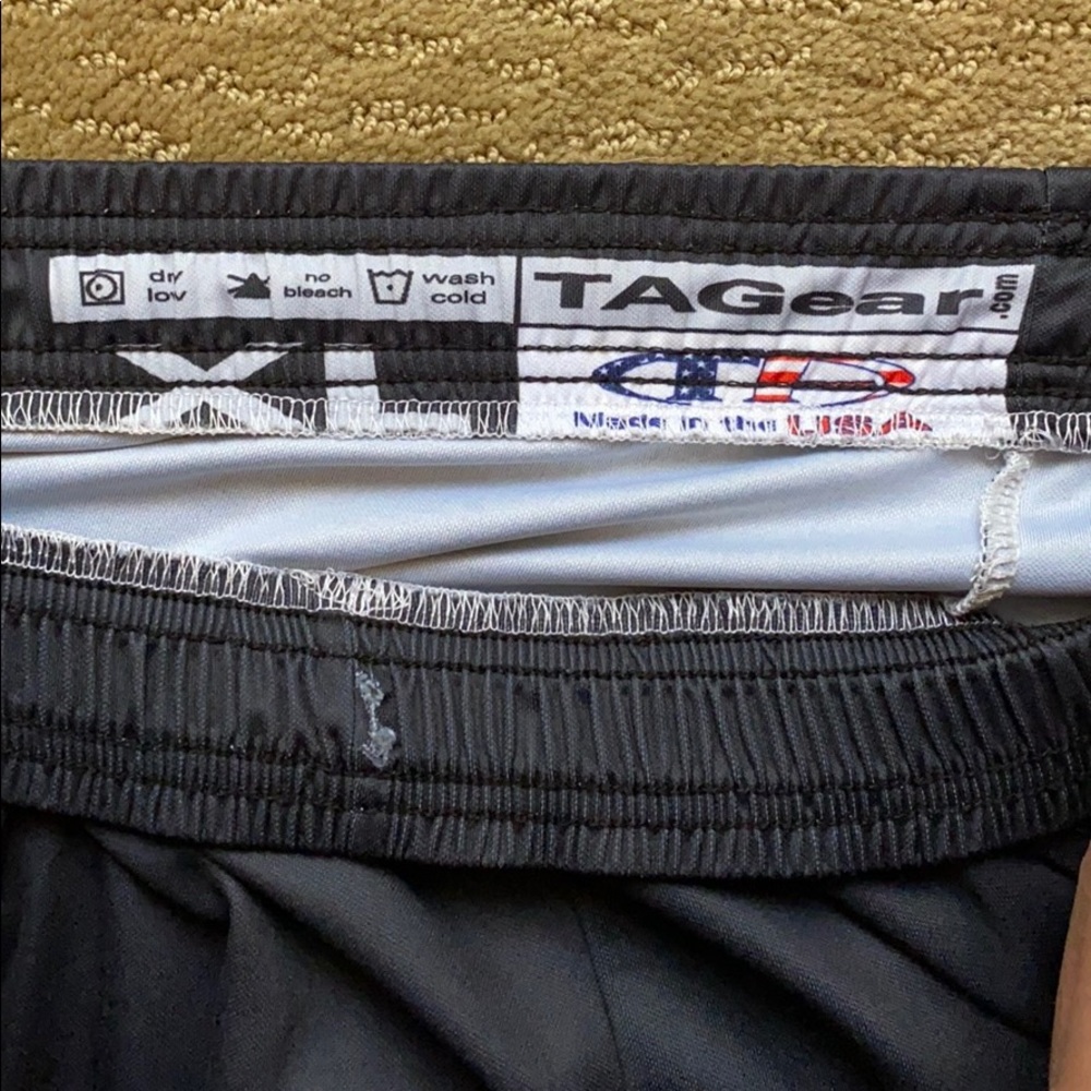 🌟 Men’s Basketball Shorts- Black, Gold - Picture 6 of 7
